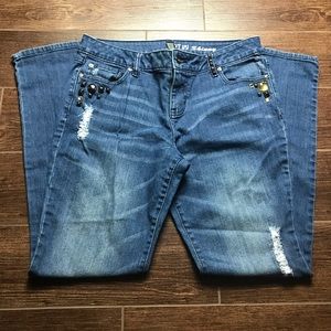 Apt. 9 distressed skinny jeans